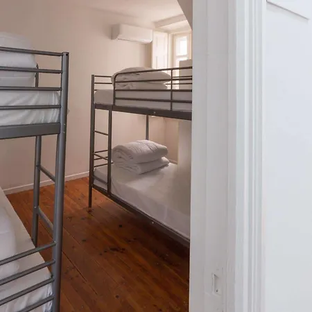 호스텔 세븐 힐스 *