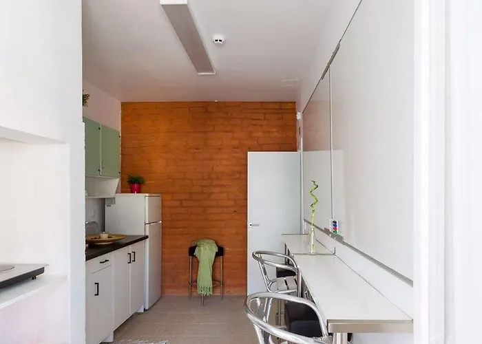 Seven Hills (adults Only)