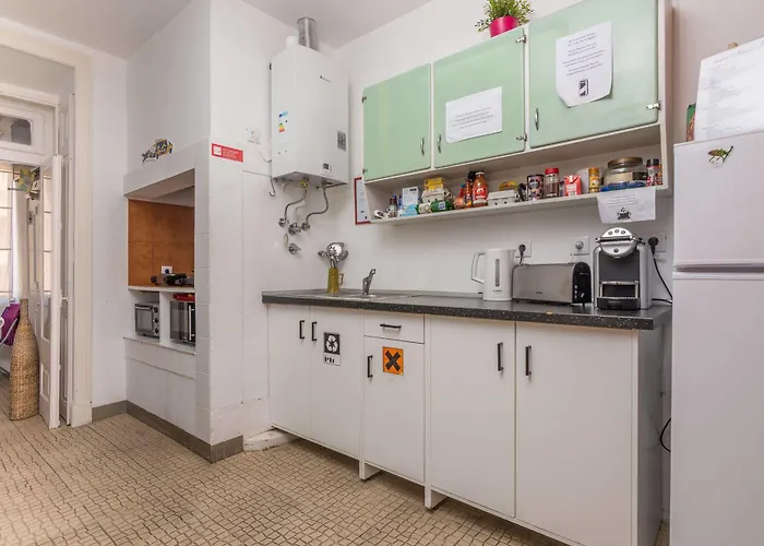 Seven Hills (adults Only) بيت شباب Lisboa