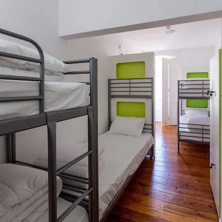 Seven Hills (adults Only) Hostel Lizbona