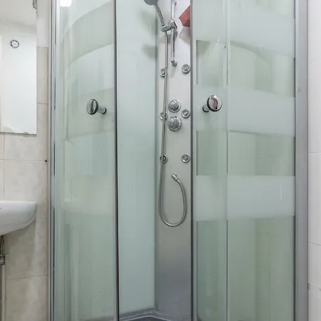 Hostel Seven Hills (adults Only) *